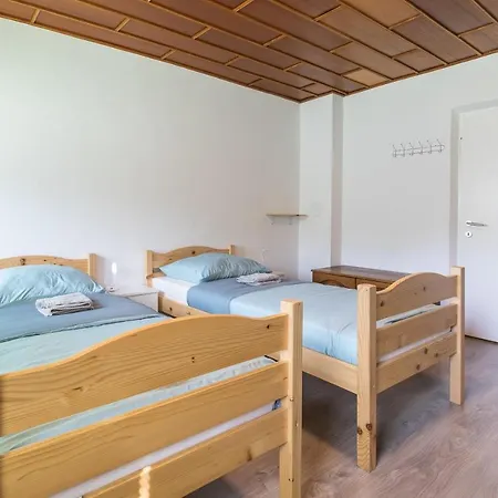 Hostel Dolar